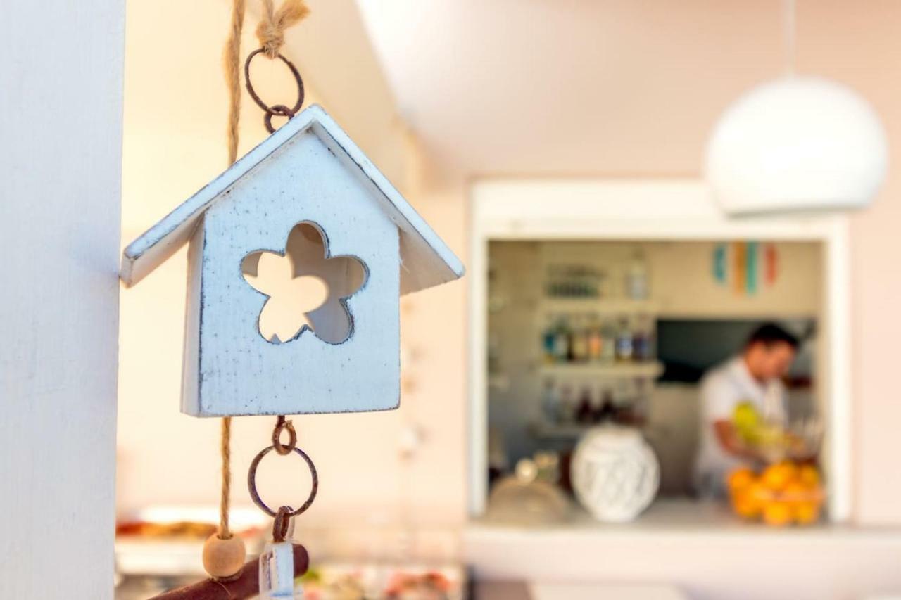 Charming And Comfy House Appartement Agia Marina Buitenkant foto
