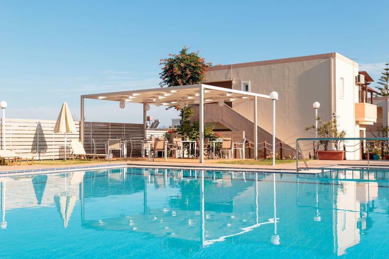Charming And Comfy House Appartement Agia Marina Buitenkant foto