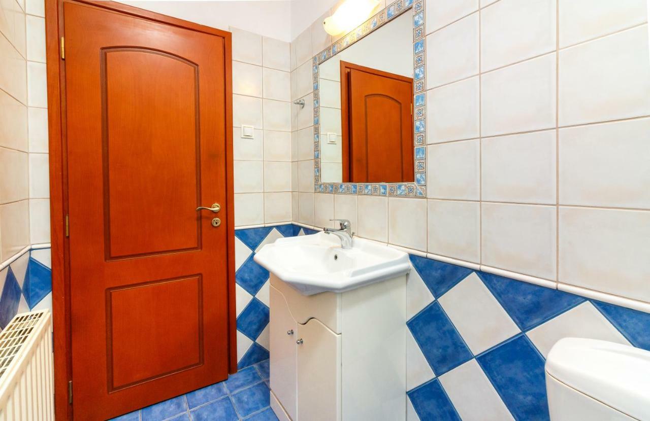 Charming And Comfy House Appartement Agia Marina Buitenkant foto
