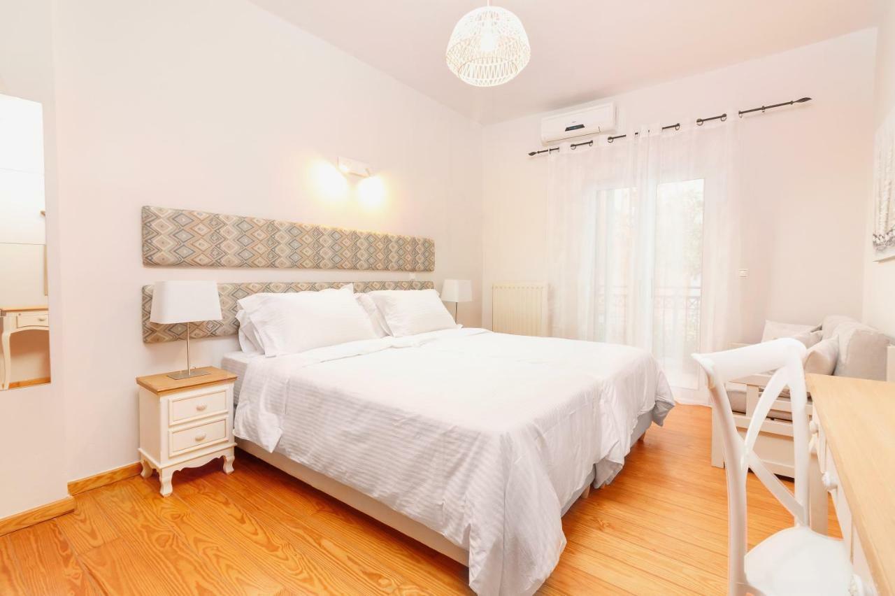 Charming And Comfy House Appartement Agia Marina Buitenkant foto